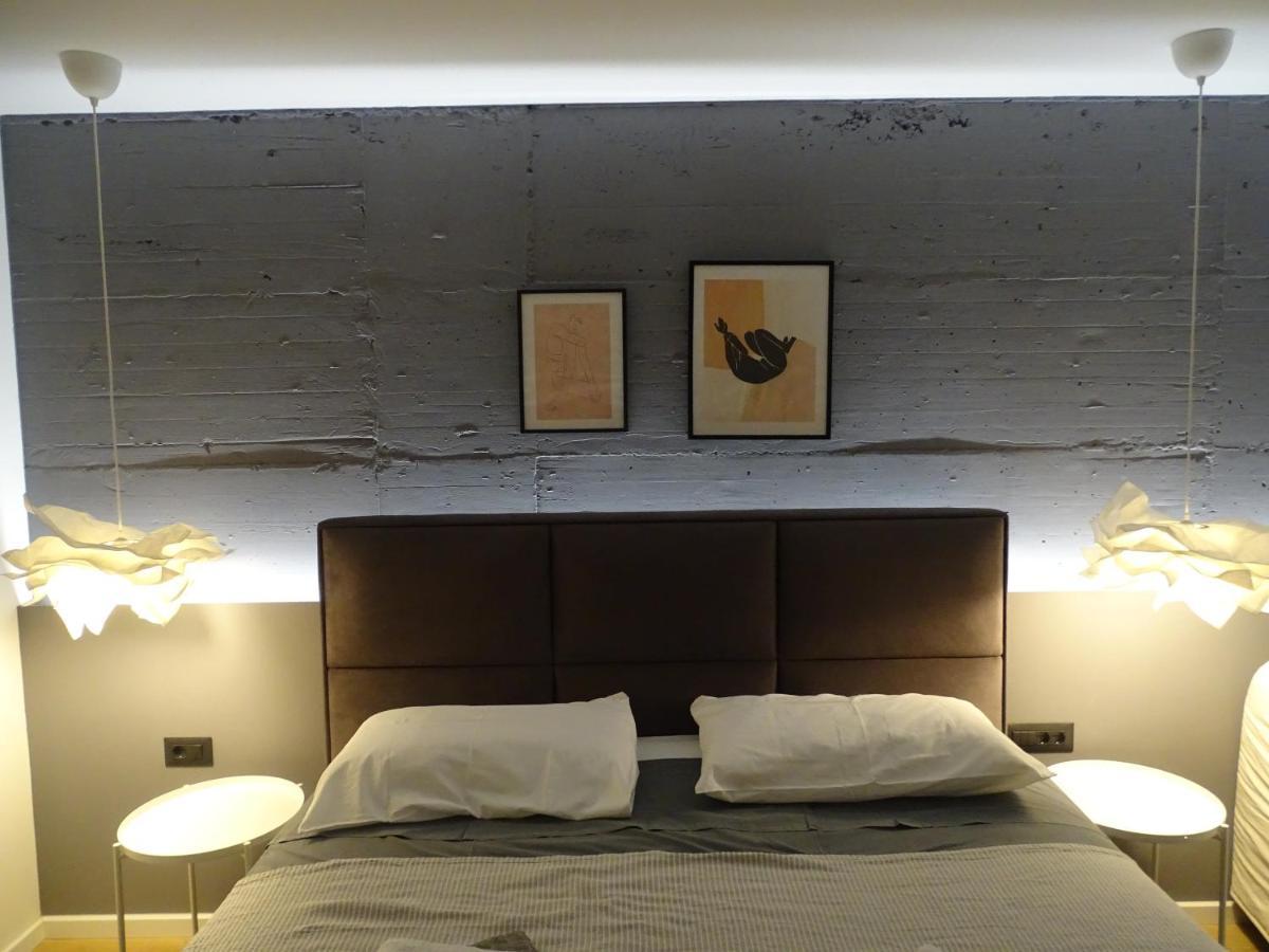 Modern Small House With A Terrace ספליט מראה חיצוני תמונה